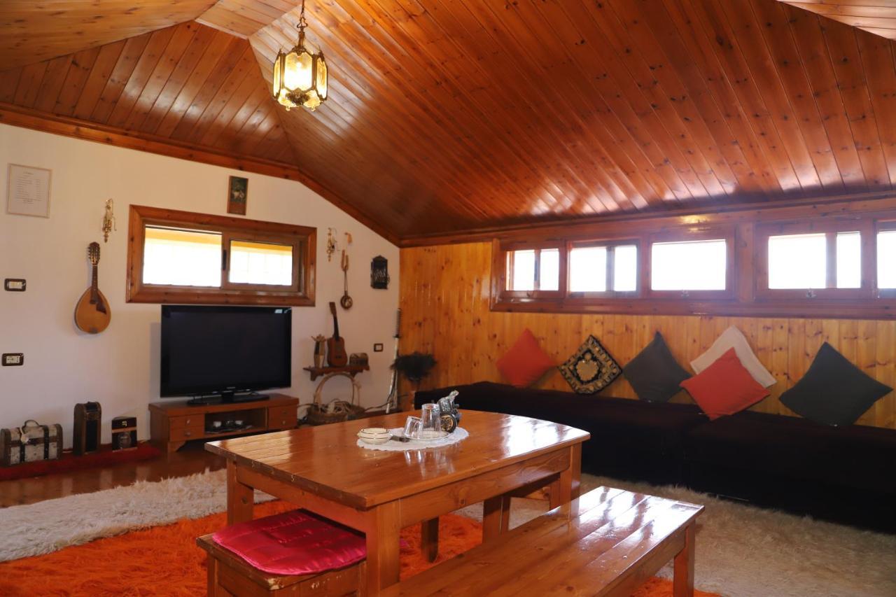 Raisa Guesthouse 12 Berat Esterno foto